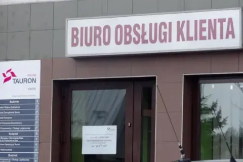 Tauron Nowy Sącz: Gdzie załatwić sprawy osobiście? Adresy biur!
