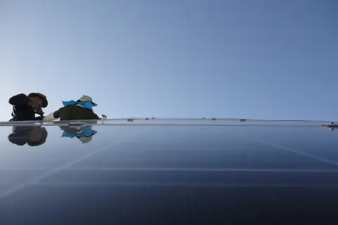 Jak skrócić czas montażu paneli fotowoltaicznych? Nowe technologie w instalacjach PV