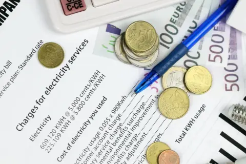 Jak dokładnie czytać rachunek za prąd? Praktyczny poradnik 