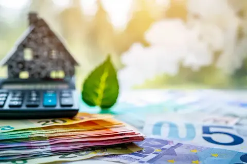 Próg dochodowy Czystego Powietrza: Czy Ty się kwalifikujesz?