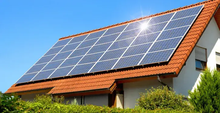 Koszt fotowoltaiki: Jak skutecznie sfinansować instalację PV?